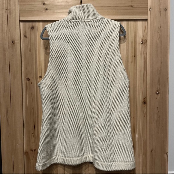 Modo Doc Cream Knit Vest - Picture 4 of 5